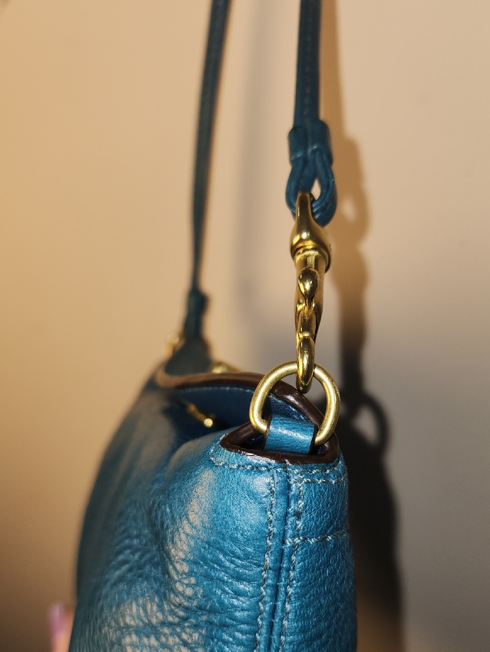 Coach Pebbled Leather Teal Blue Wristlet Clutch Pouch RARE Color Turnlock Gold - Picture 5 of 14